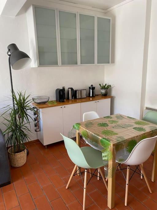 Simone, Appartement Maison, Quartier Calme, Grande Terrasse, Spa, Barbecue, 2 Chambres Fréjus Exterior foto